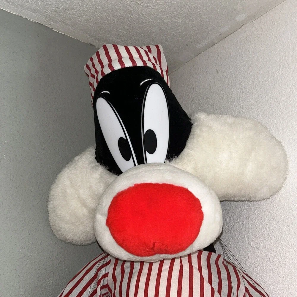Looney tunes Jumbo Sylvester From Tweety Bird Plush Toy Pajama Stuffed Plush 42